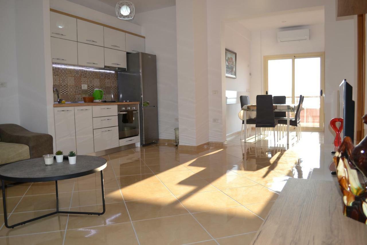 Seaview Penthouse 2 Bedrooms Apartment & Box Garage Вльора Екстер'єр фото